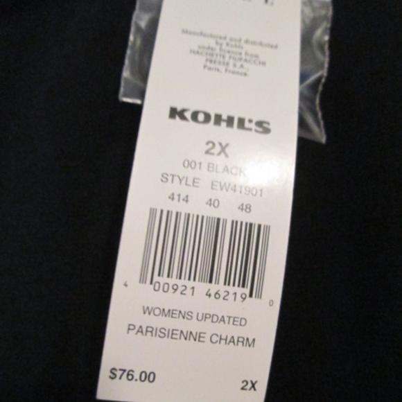 Sleeveless Round Neck Little Black Dress - Picture 7 of 8